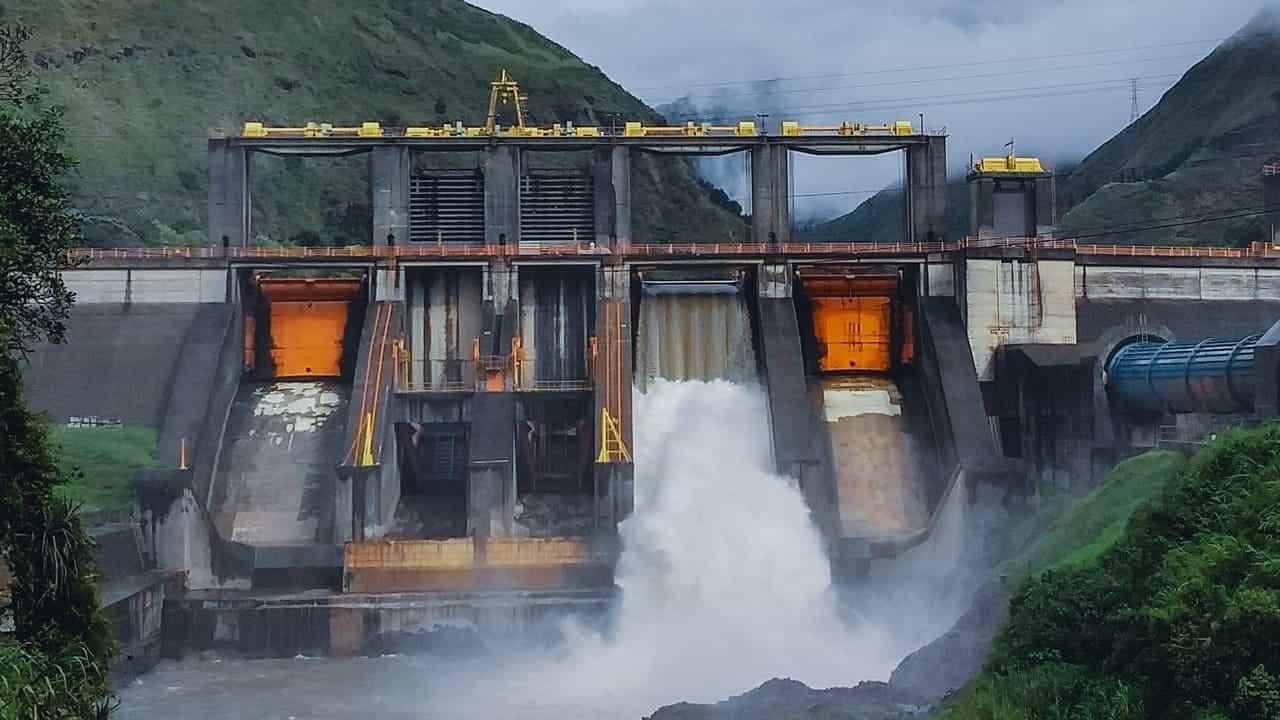 Você está visualizando atualmente Construção de Usina Hidrelétrica: Tudo o que Você Precisa Saber