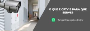Camera CFTV fixada na parede para monitorarmento interno de uma sala comercial.